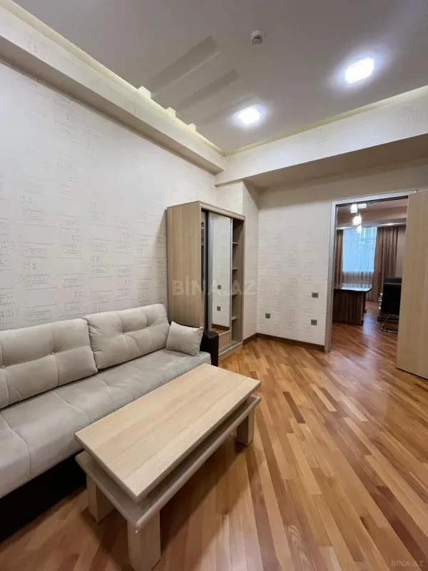 Kirayə verilir 6 otaqlı ofis 160 m²