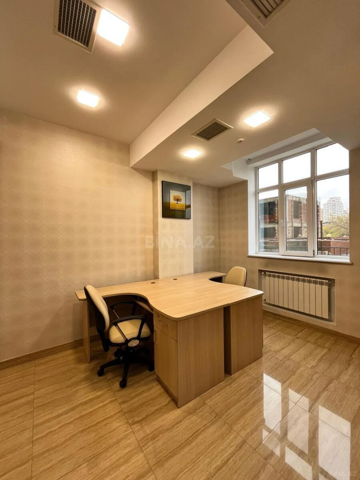Kirayə verilir 6 otaqlı ofis 160 m²