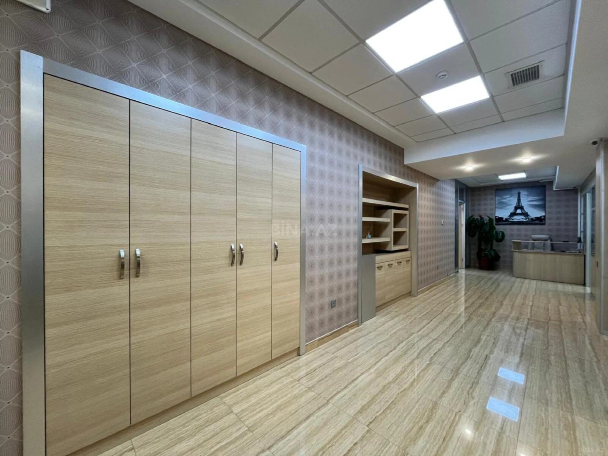 Kirayə verilir 6 otaqlı ofis 160 m²