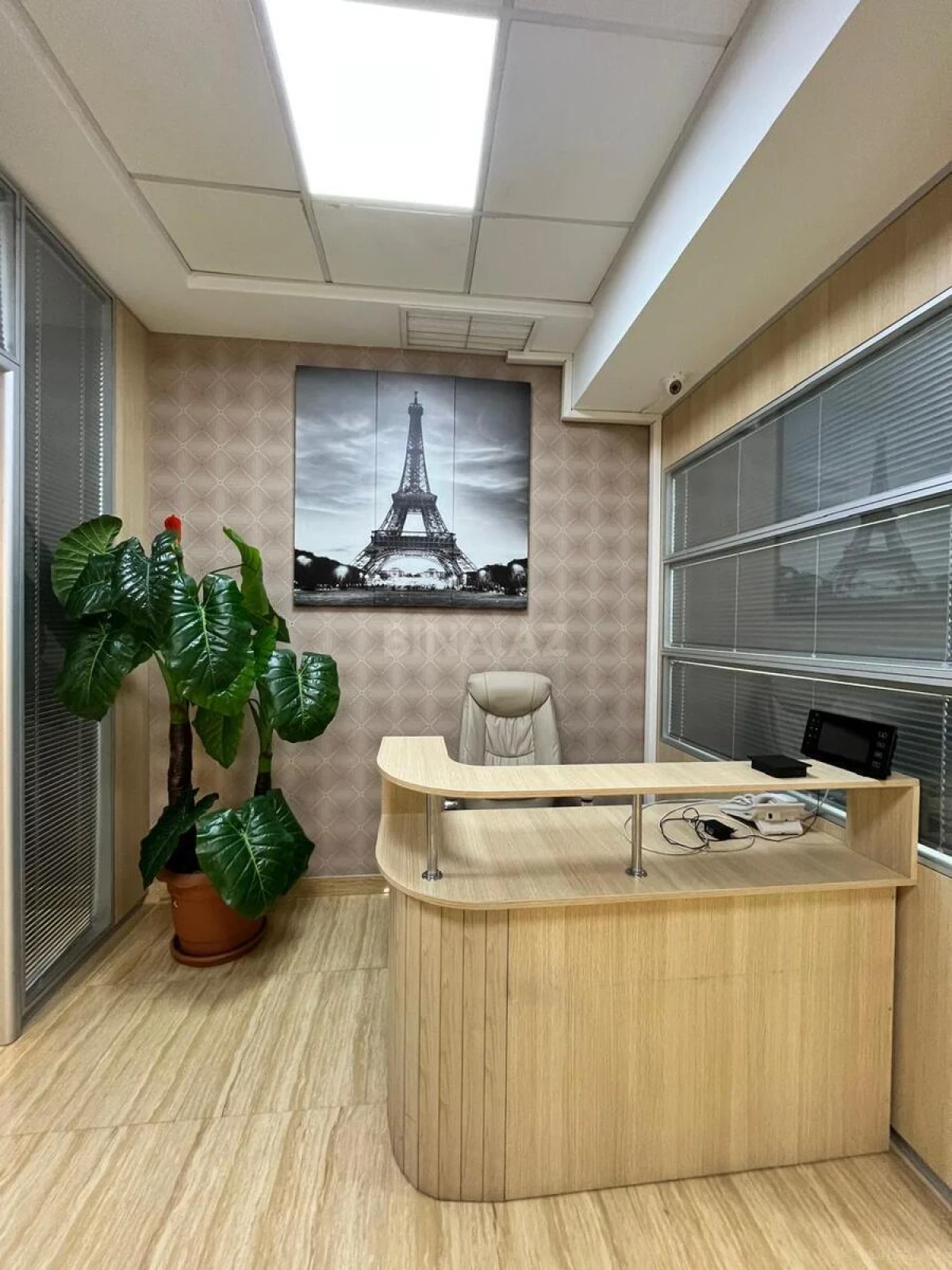 Kirayə verilir 6 otaqlı ofis 160 m²