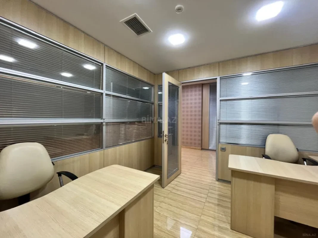 Kirayə verilir 6 otaqlı ofis 160 m²