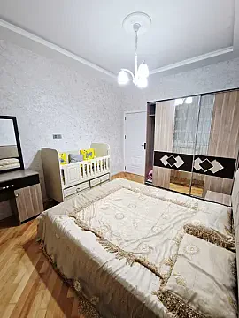 Satılır 2 otaqlı mənzil 64 m²