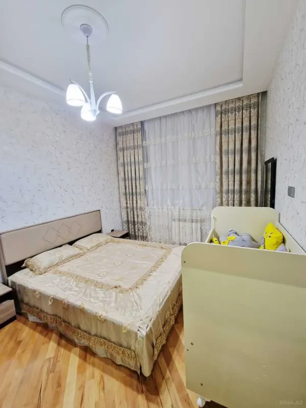 Satılır 2 otaqlı mənzil 64 m²