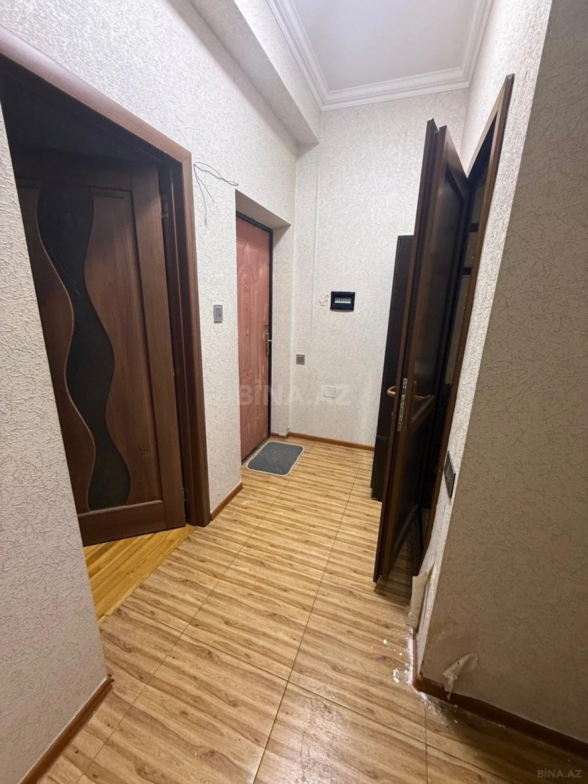 Satılır 2 otaqlı mənzil 65 m²