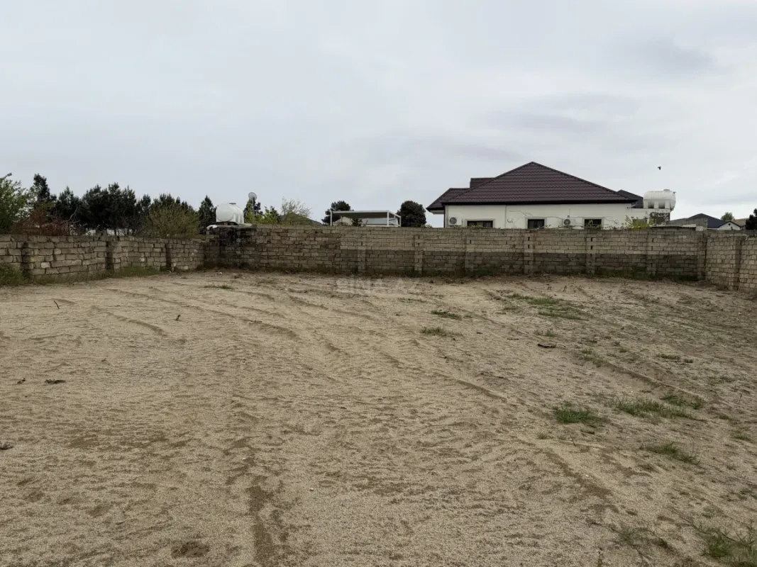 Satılır torpaq sahəsi 4 m²