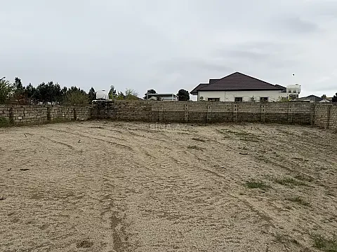 Satılır torpaq sahəsi 4 m²