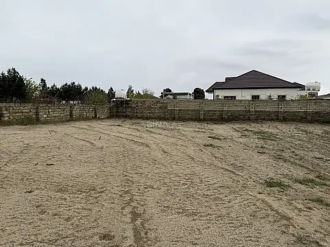 Satılır torpaq sahəsi 4 m²