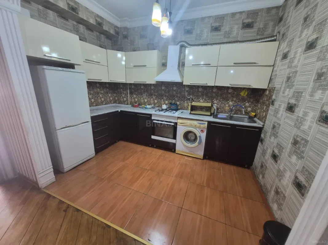 Kirayə verilir 3 otaqlı mənzil 76 m²