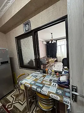 Satılır 2 otaqlı mənzil 63 m²