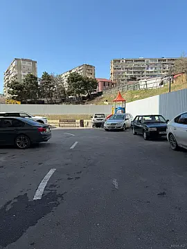 Satılır 2 otaqlı mənzil 63 m²