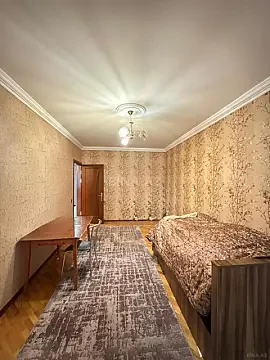 Satılır 4 otaqlı mənzil 100 m²