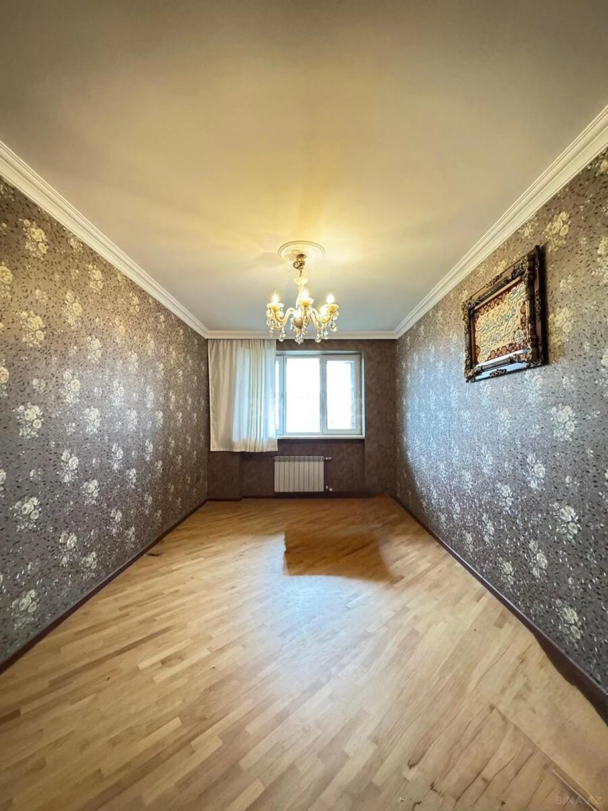 Satılır 4 otaqlı mənzil 100 m²