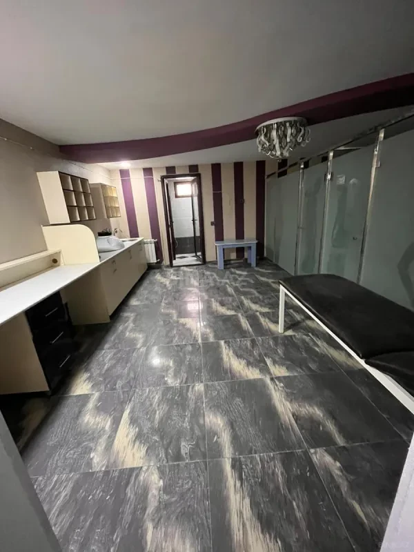 Satılır obyekt 75 m²
