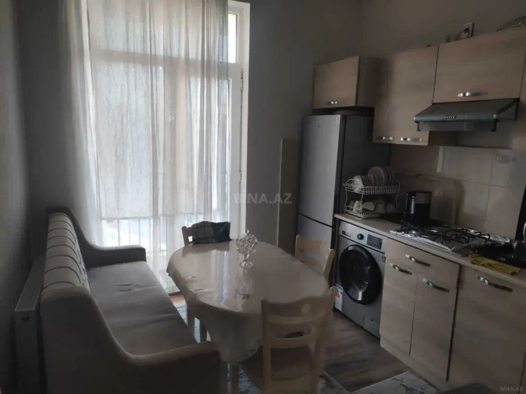 Kirayə verilir 3 otaqlı mənzil 80 m²
