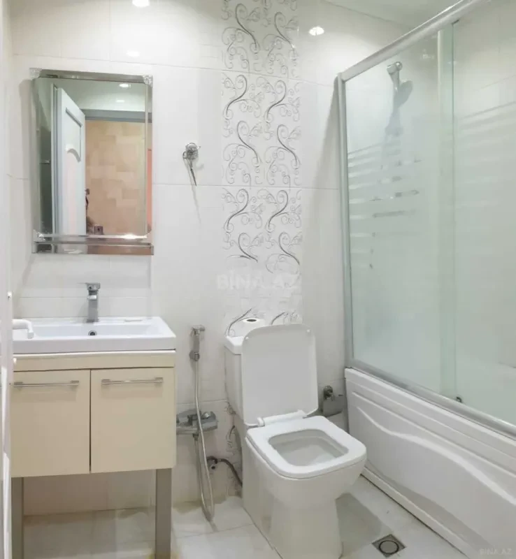 Kirayə verilir 2 otaqlı mənzil 60 m²