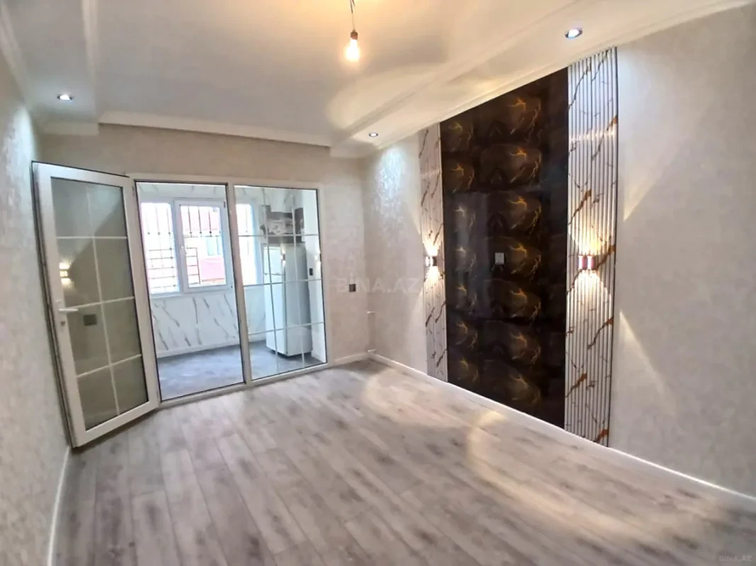 Satılır 2 otaqlı mənzil 30 m²