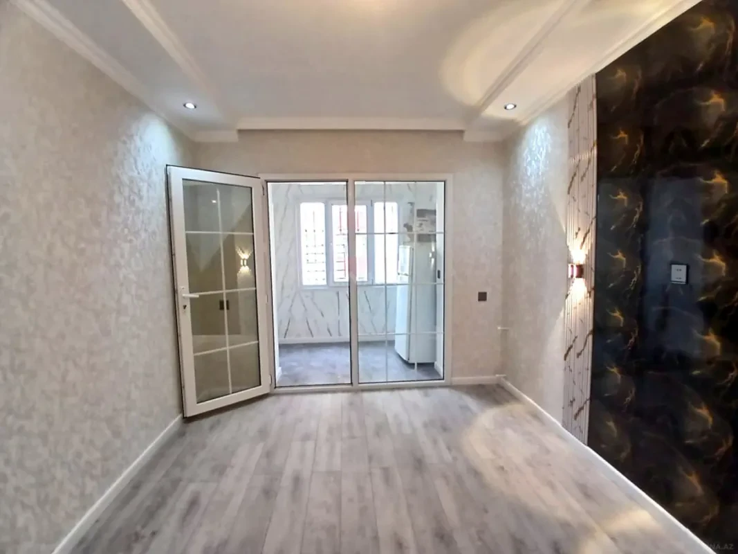 Satılır 2 otaqlı mənzil 30 m²