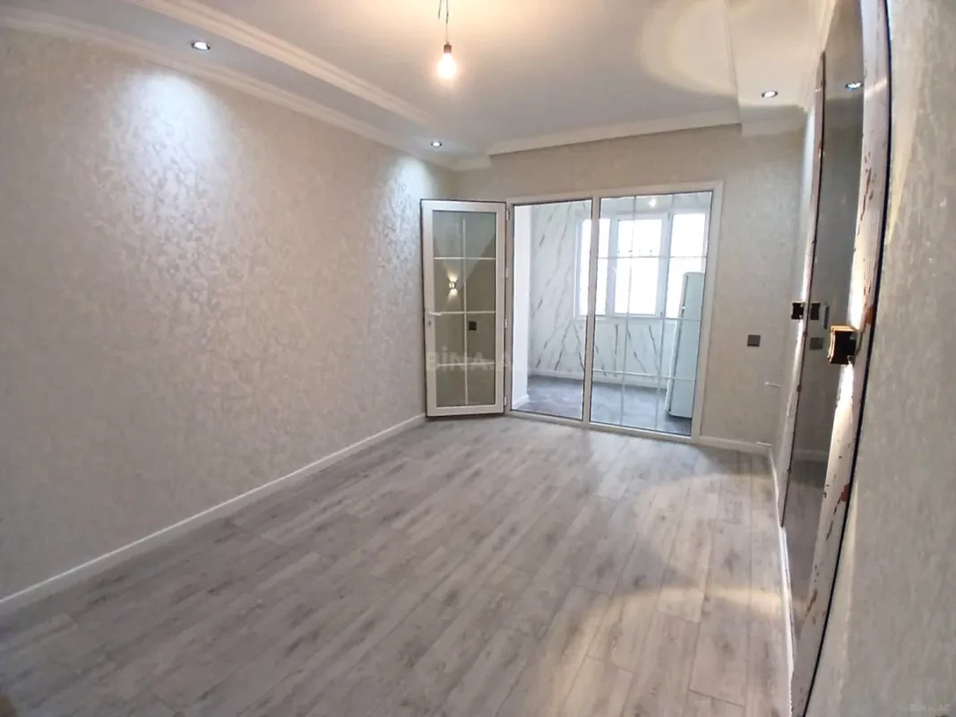 Satılır 2 otaqlı mənzil 30 m²