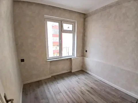 Satılır 2 otaqlı mənzil 30 m²