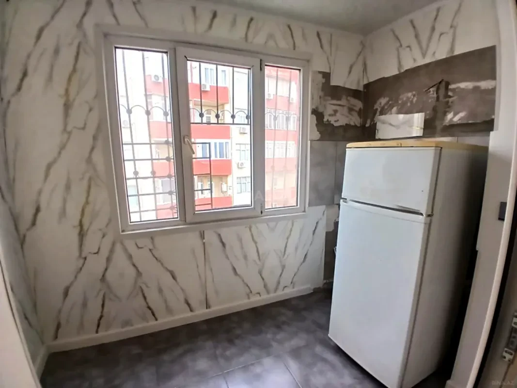 Satılır 2 otaqlı mənzil 30 m²