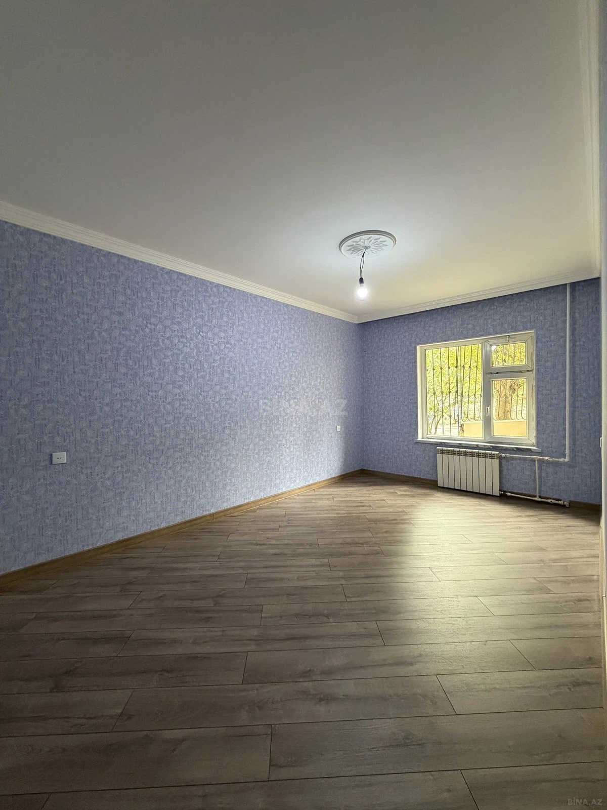 Satılır 4 otaqlı mənzil 110 m²