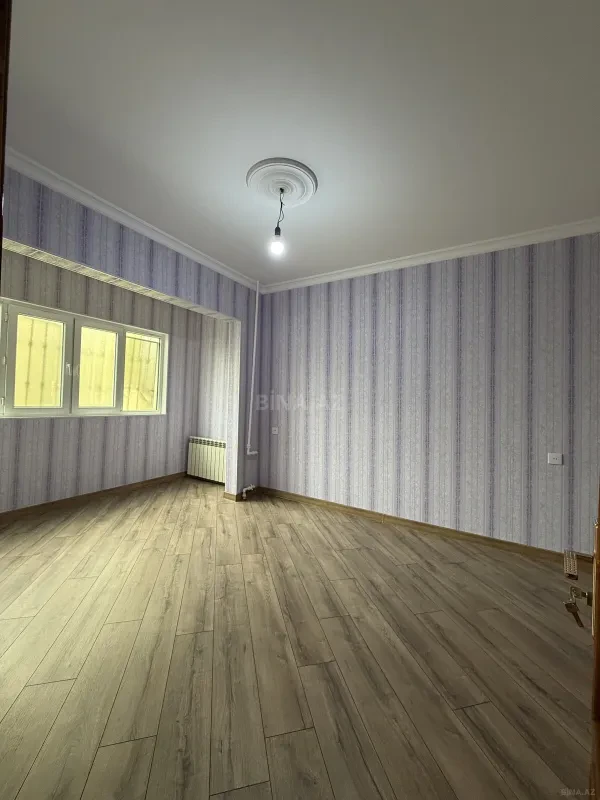 Satılır 4 otaqlı mənzil 110 m²