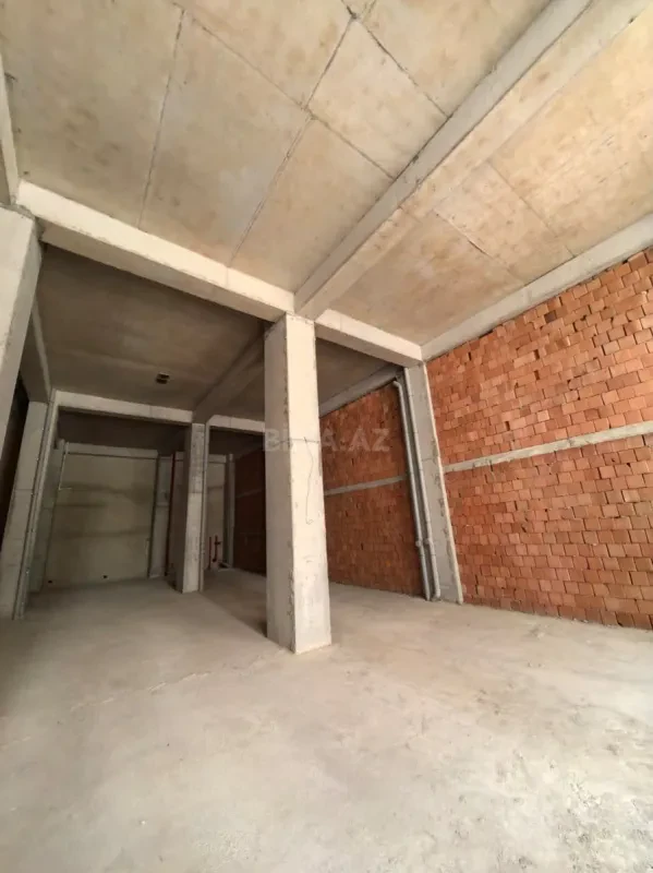 Satılır obyekt 92.5 m²