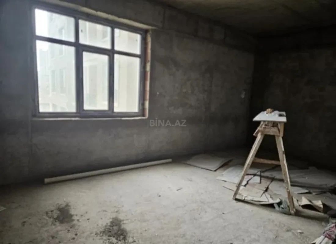 Satılır 2 otaqlı mənzil 100 m²