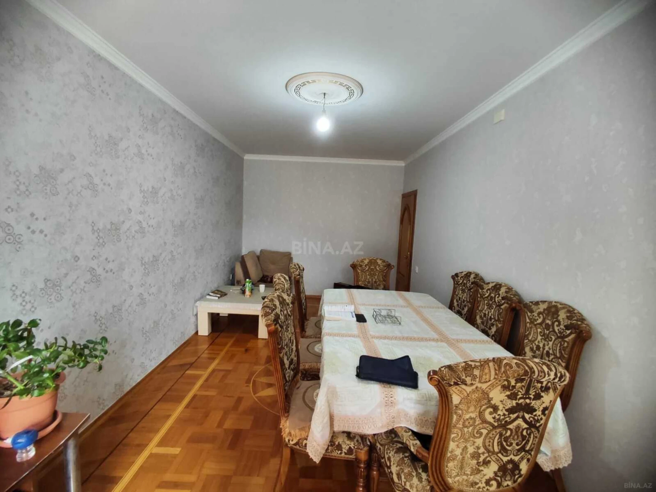 Satılır 3 otaqlı mənzil 75 m²