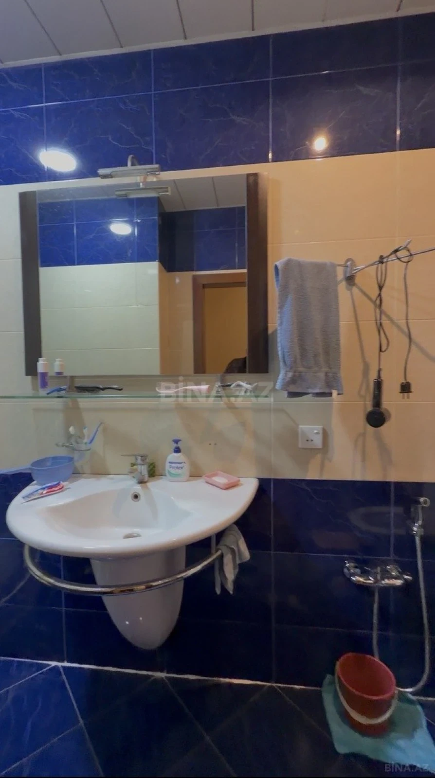 Satılır 2 otaqlı mənzil 91 m²
