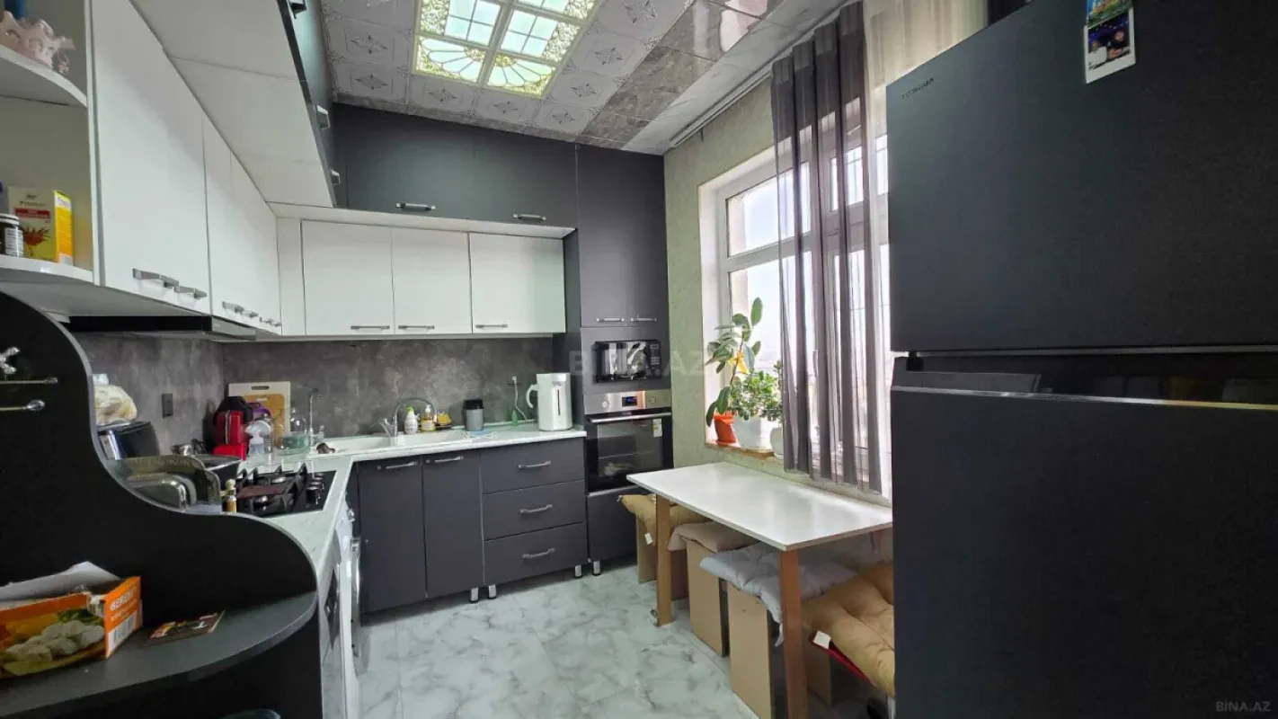 Satılır 3 otaqlı mənzil 100 m²
