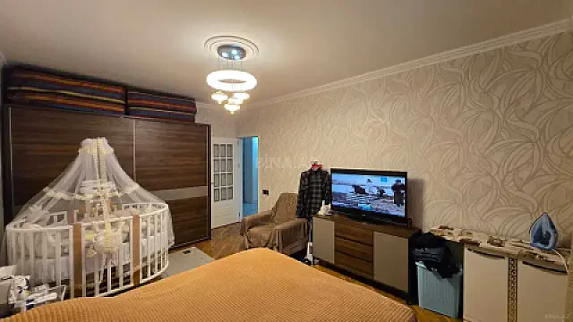 Satılır 3 otaqlı mənzil 100 m²