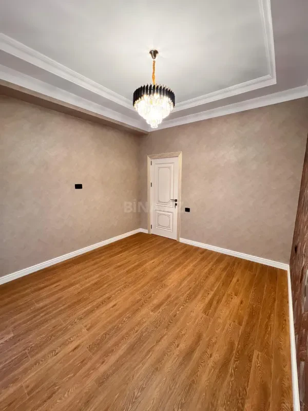 Satılır 3 otaqlı mənzil 116 m²