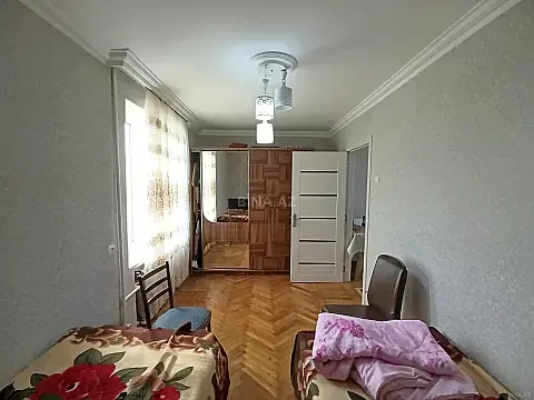 Satılır 2 otaqlı mənzil 50 m²