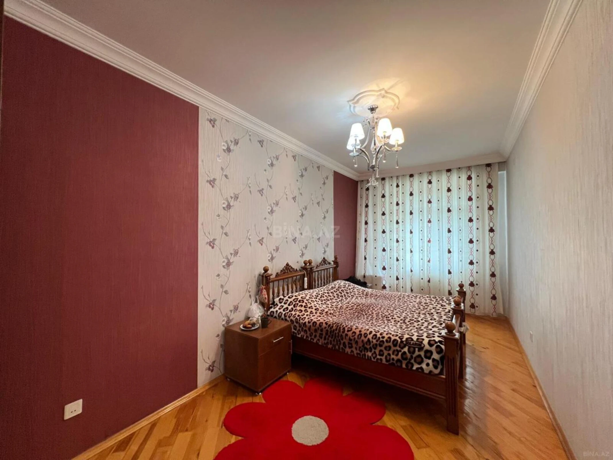 Satılır 3 otaqlı mənzil 100 m²