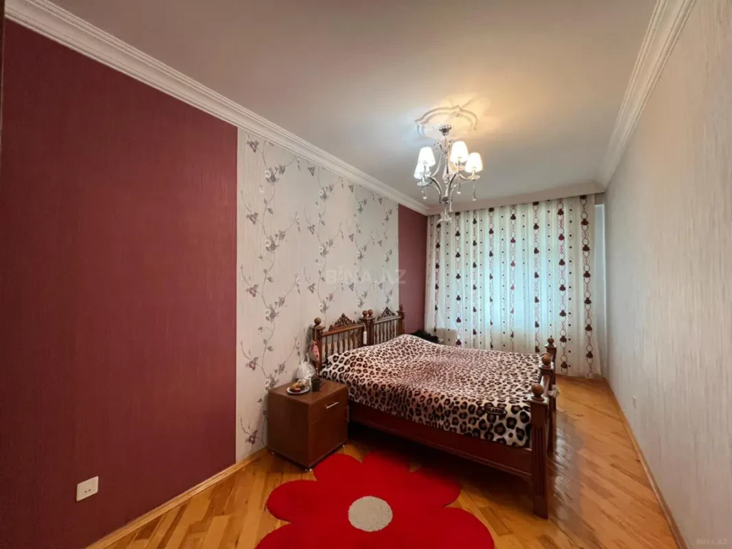 Satılır 3 otaqlı mənzil 100 m²