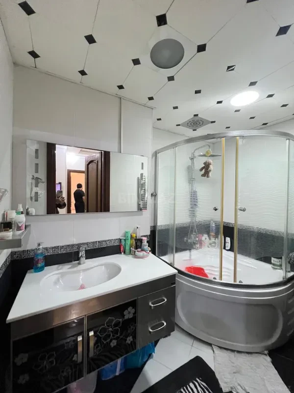Satılır 3 otaqlı mənzil 100 m²