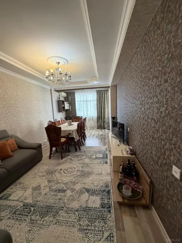 Satılır 2 otaqlı mənzil 67 m²