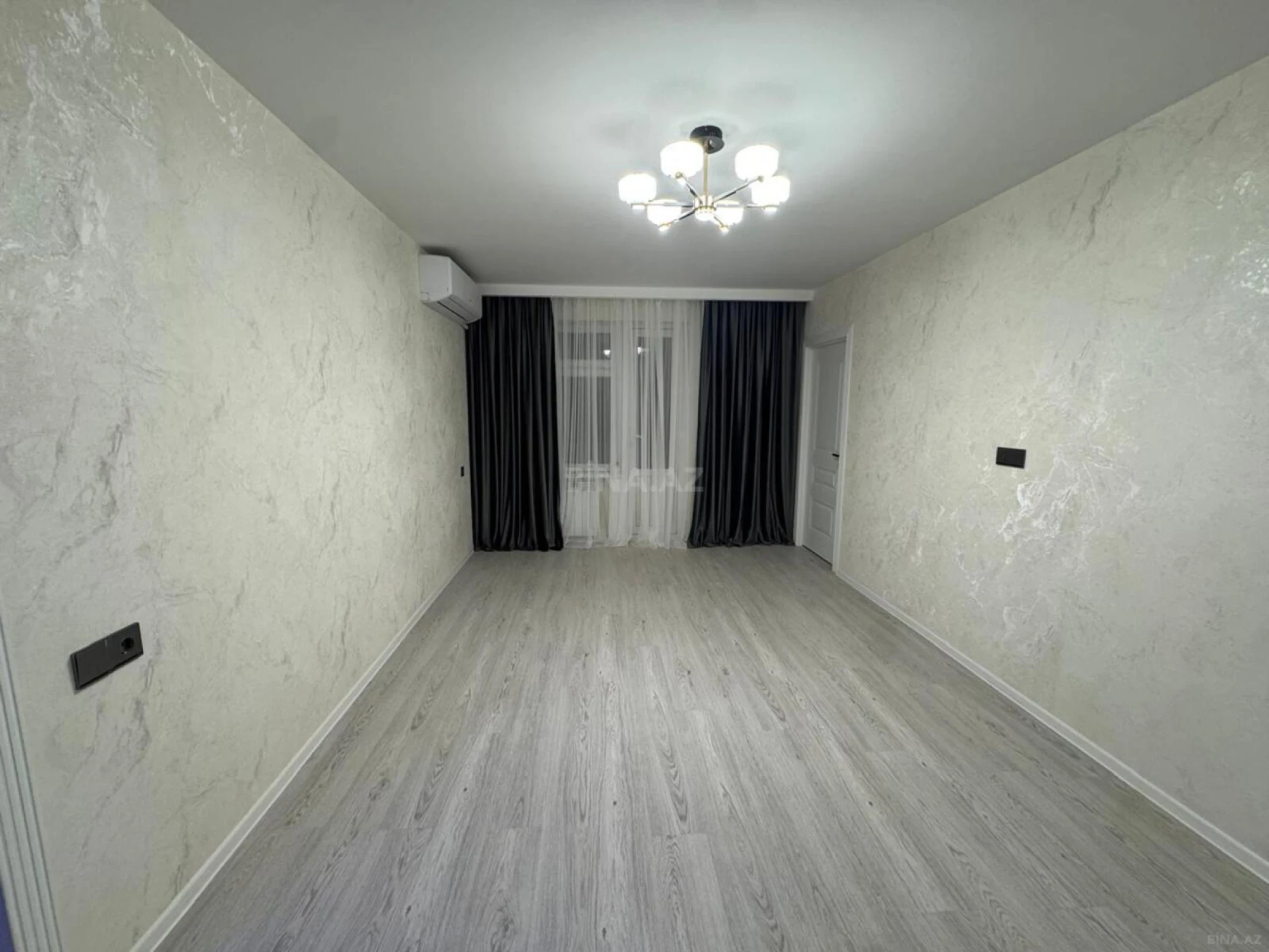 Satılır 3 otaqlı mənzil 56 m²