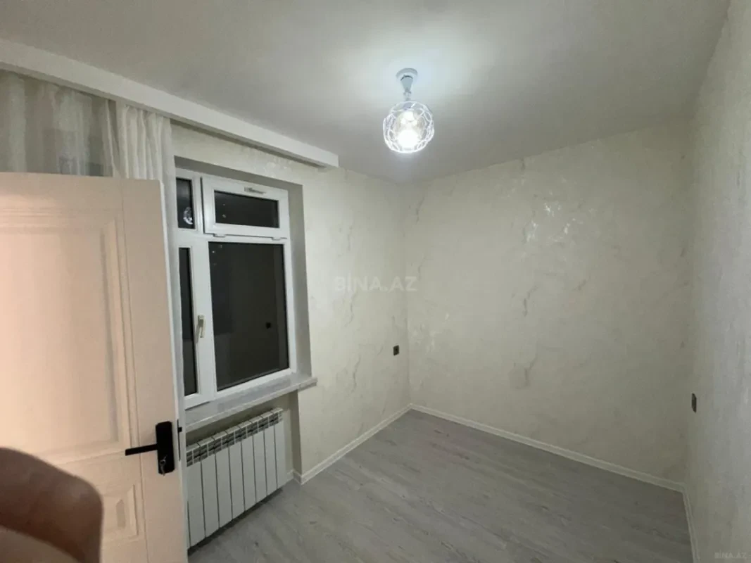 Satılır 3 otaqlı mənzil 56 m²