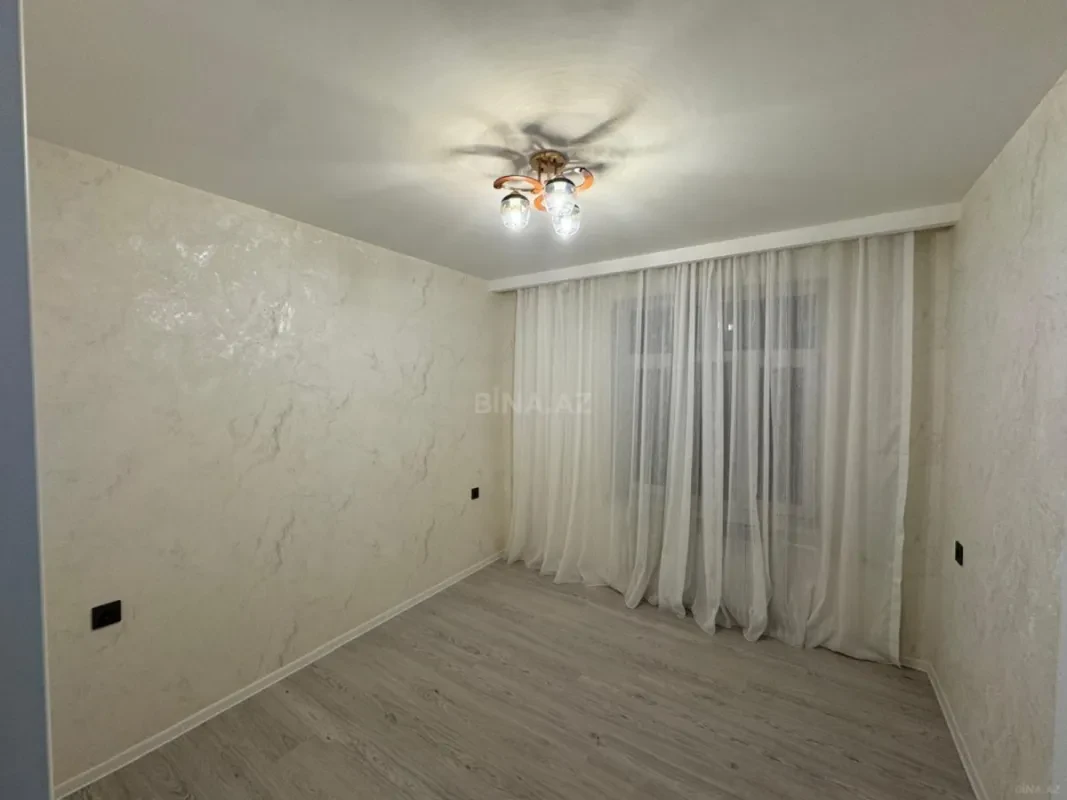 Satılır 3 otaqlı mənzil 56 m²