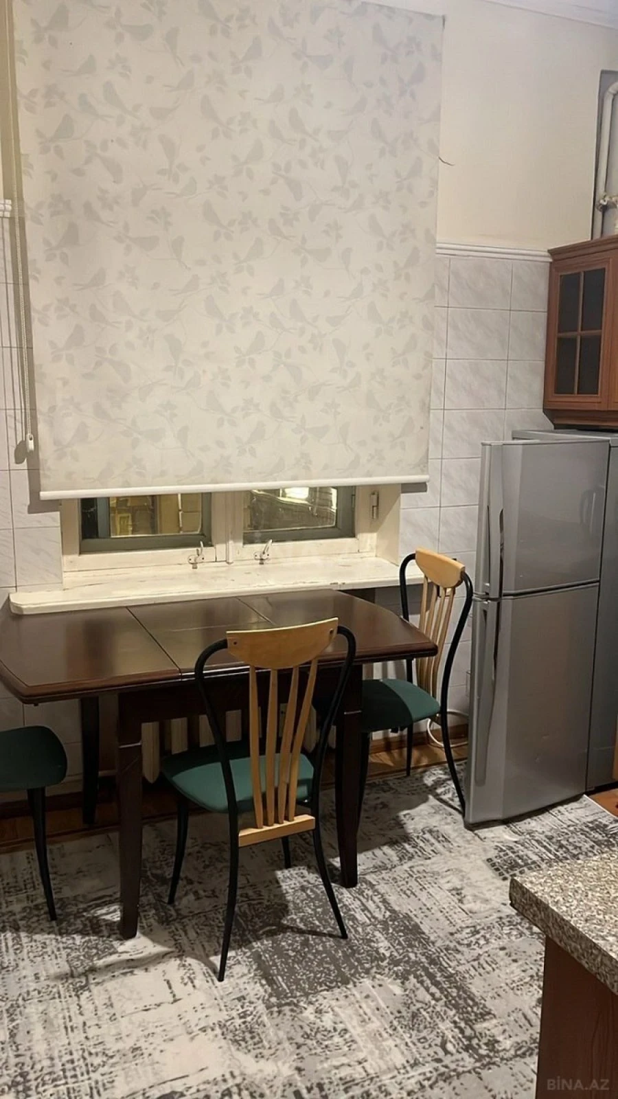 Kirayə verilir 3 otaqlı mənzil 77 m²
