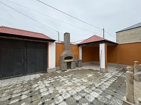 Satılır 4 otaqlı həyət evi 110 m²