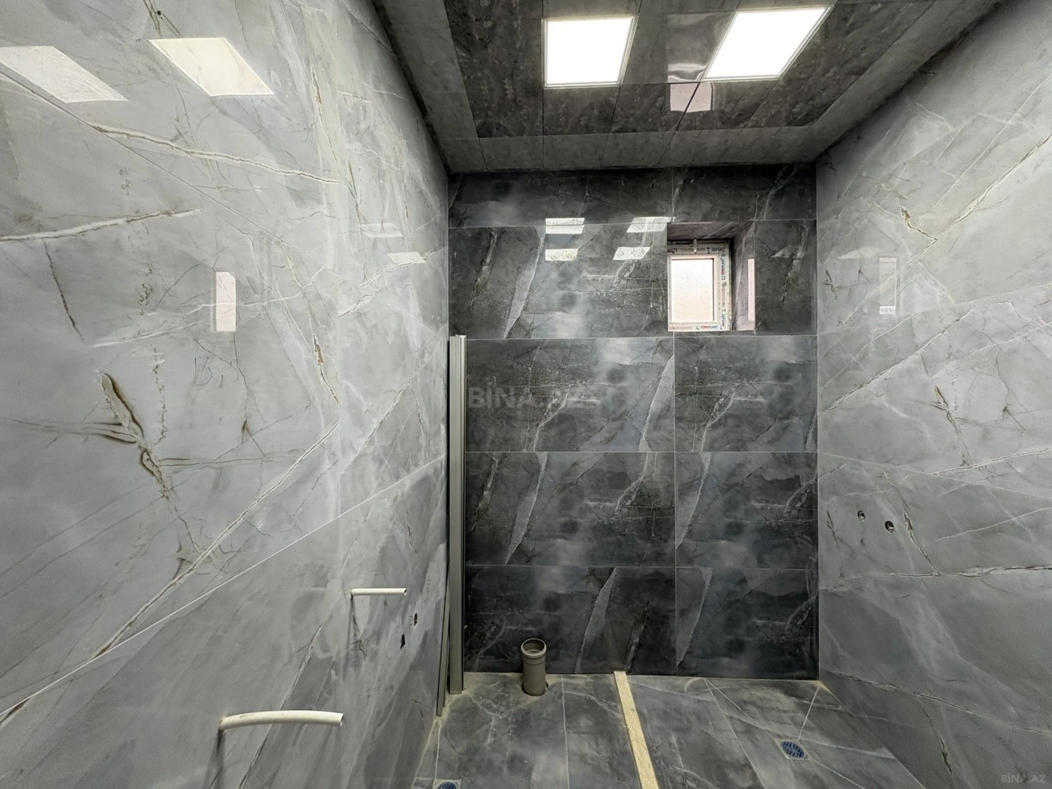 Satılır 4 otaqlı həyət evi 110 m²