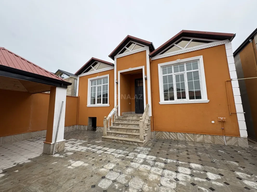 Satılır 4 otaqlı həyət evi 110 m²