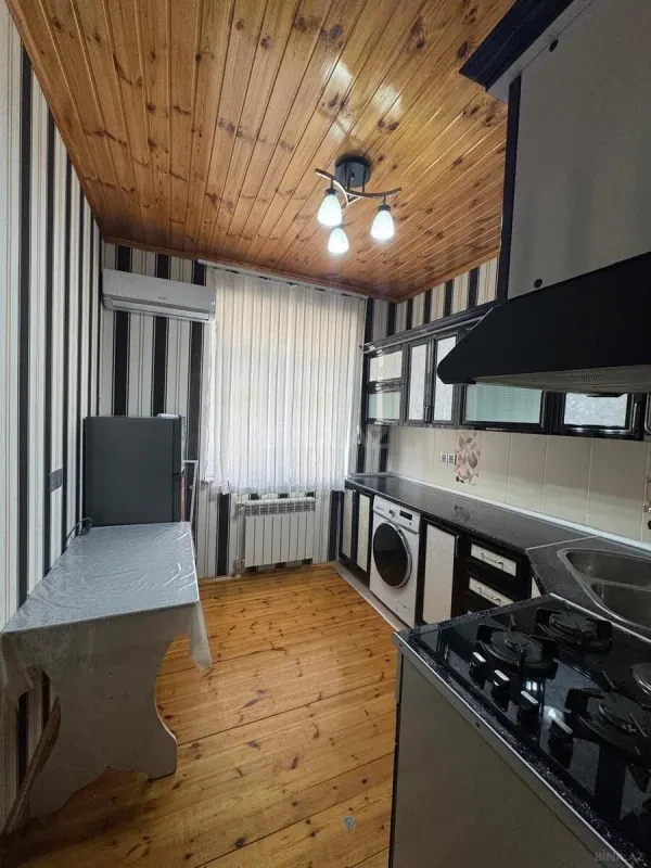 Satılır 2 otaqlı mənzil 65 m²