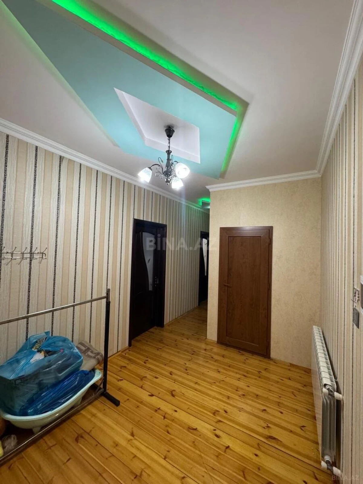Satılır 2 otaqlı mənzil 65 m²