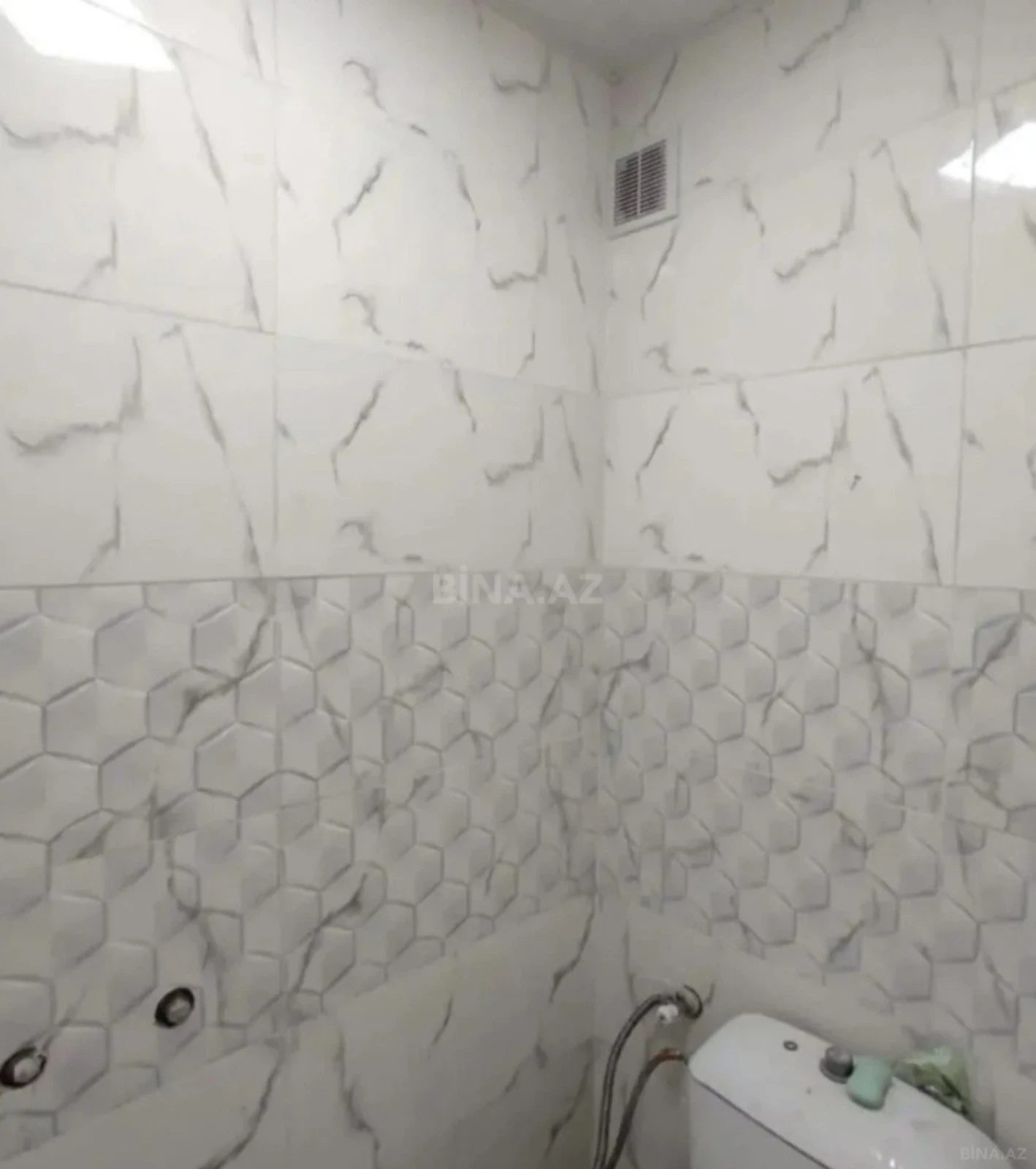 Kirayə verilir 2 otaqlı mənzil 70 m²