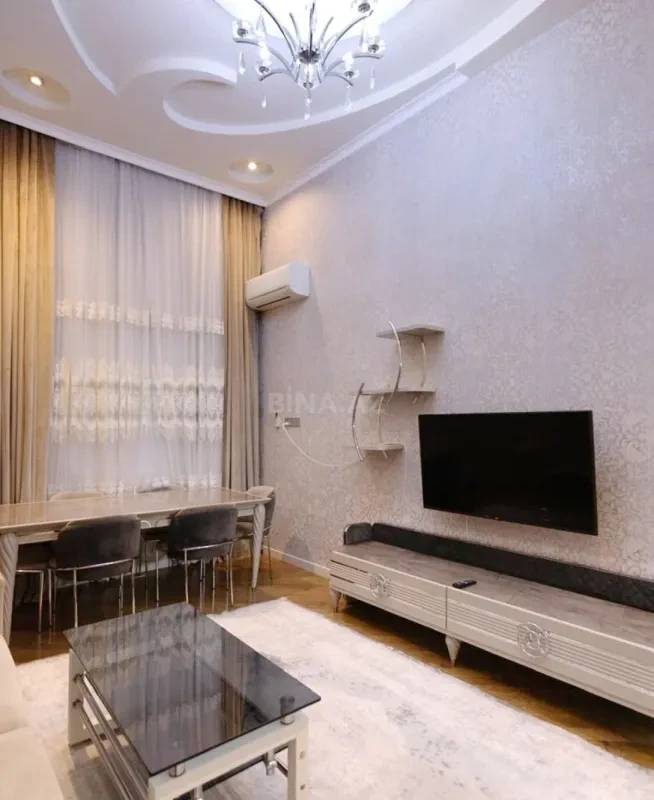 Kirayə verilir 3 otaqlı mənzil 80 m²