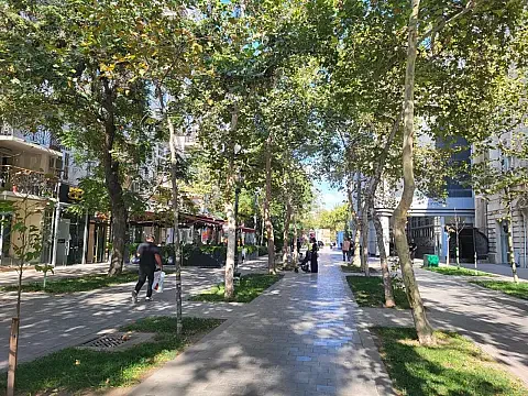 Kirayə verilir 3 otaqlı mənzil 80 m²